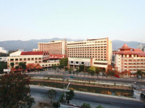 Гостиница Chiang Mai Phucome Hotel  Чанг Фуак 